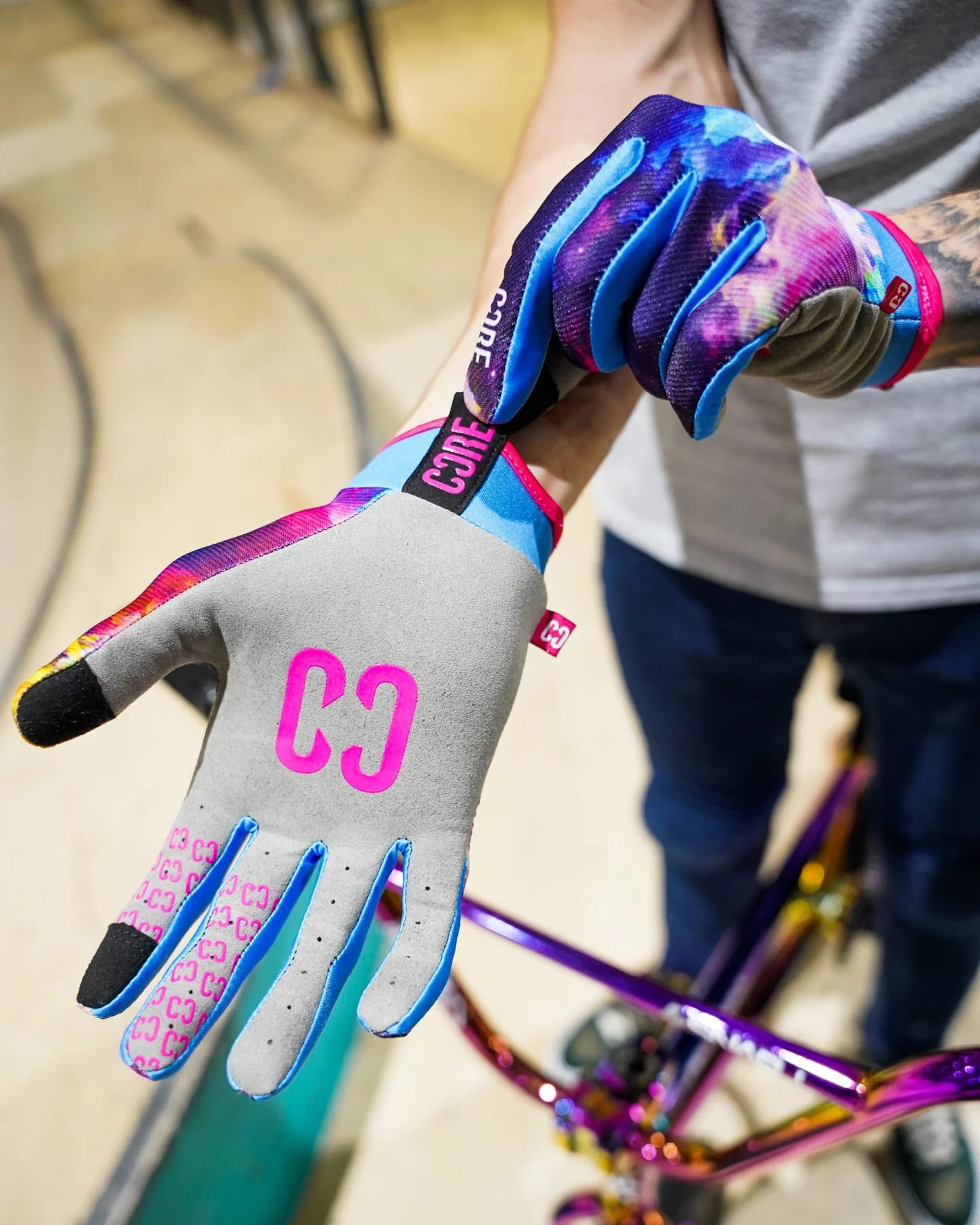 CORE - Aero Gloves - Neon Galaxy - rukavice